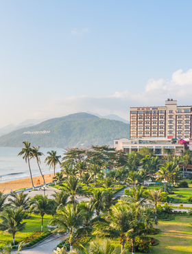 समुद्र तट होटल