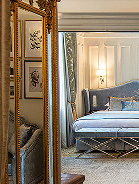 लक्जरी होटल